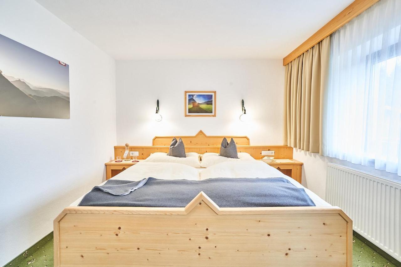 Haus Sonnenweg Apartment Leutasch Bagian luar foto