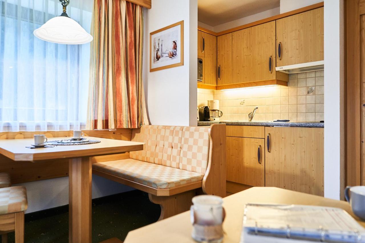 Haus Sonnenweg Apartment Leutasch Bagian luar foto
