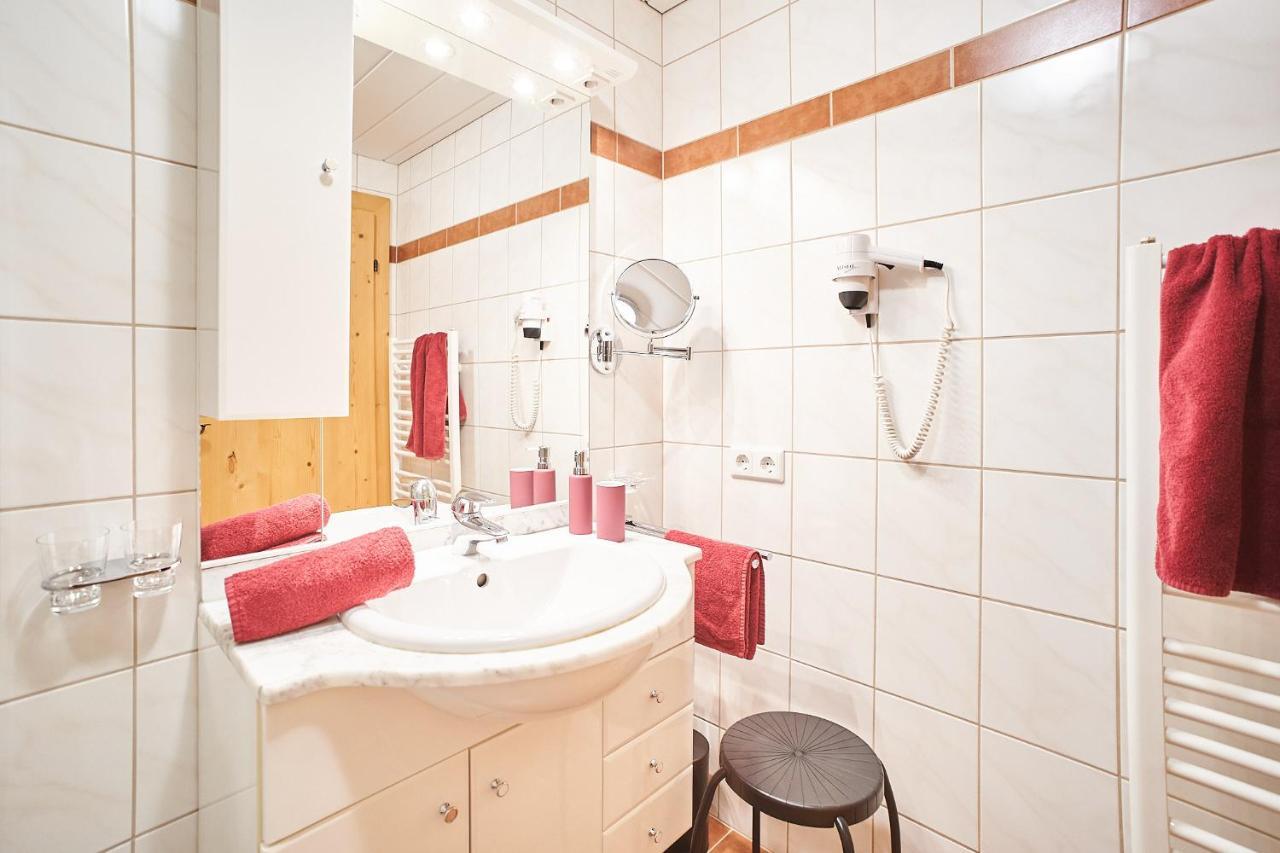 Haus Sonnenweg Apartment Leutasch Bagian luar foto